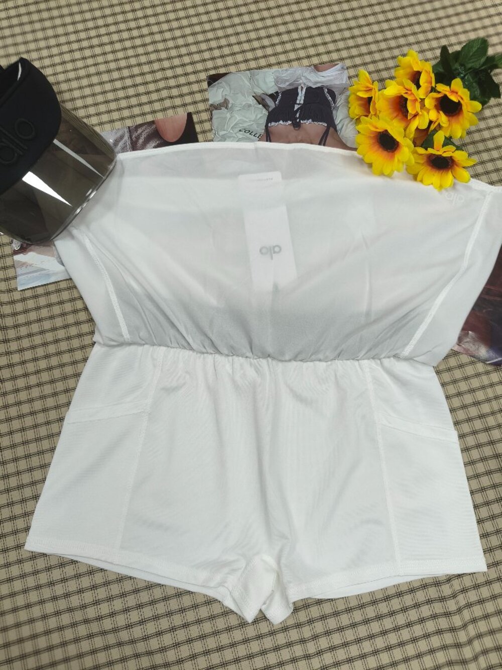 Alo Yoga Summer Essentials White Tennis Skirt NWT🌟Comfortable, Popular🍃 - Picture 6 of 7